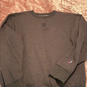 Grey champion sweatshirt with rose decal